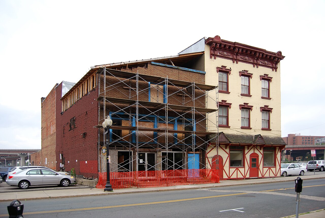 48 Hudson Ave Albany